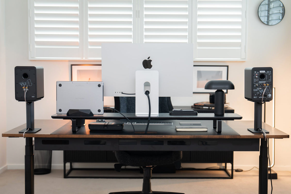 A Cable Management Masterpiece with @DesignedbyKirk